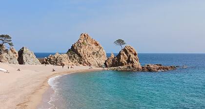 Coral Apartment: Exclusivity and Comfort in the Heart of Tossa de Mar