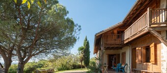 La Toumet – Family House with Pool and Pyrenees View