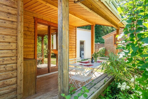 Chalet "Gite Romarin" avec piscine partagée, terrasse privée et Wi-Fi