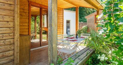 Chalet "Gite Romarin" avec piscine partagée, terrasse privée et Wi-Fi