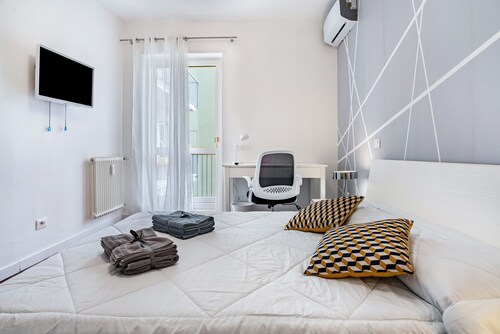 Apartment 'Casa Grazioli' with Mountain View, Wi-Fi and Air Conditioning