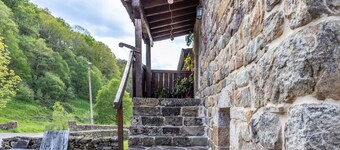 Holiday Home 'La Plazuca Cerrucao' with Mountain View and Shared Garden