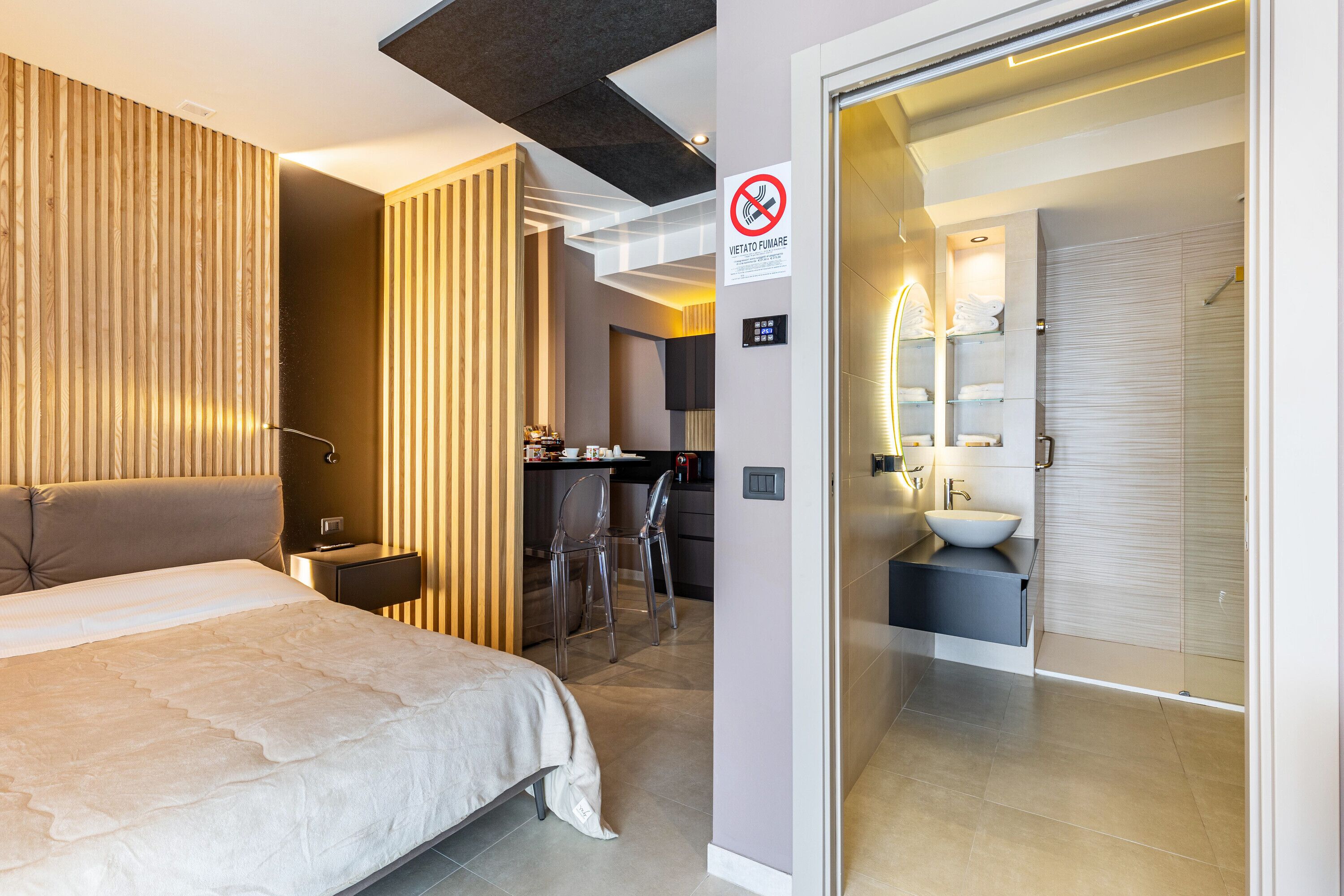 1 slaapkamer, een strijkplank/strijkijzer, gratis wifi, beddengoed