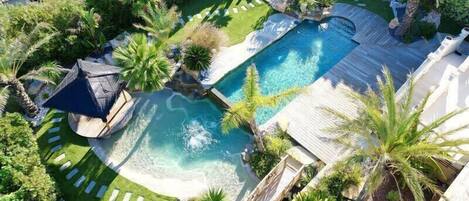 Una piscina climatizada