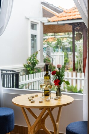 Kahden hengen perushuone | Terassi/patio
