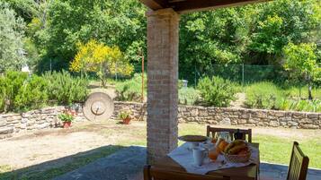 Ristorazione all'aperto