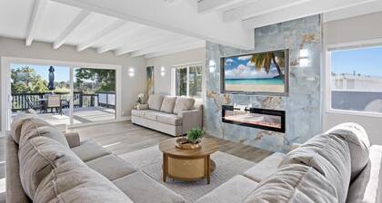 LUXURY 8 BEDROOM COASTAL VILLA WITH PRIVATE POOL, SPA, SALON!