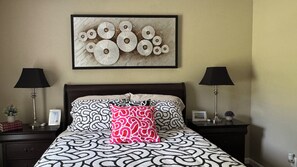 3 habitaciones, tabla de planchar con plancha, wifi y ropa de cama