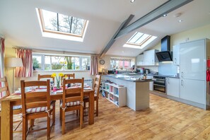 ميكروويف، فرن، غسالة أطباق