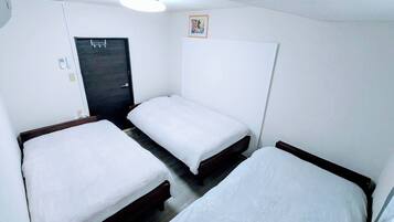 Down duvets, free WiFi, individually decorated, individually furnished