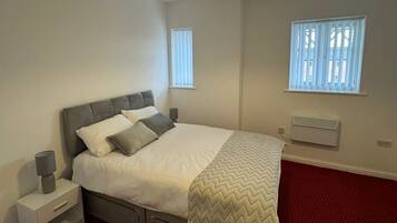 2 bedrooms, iron/ironing board, WiFi, bed sheets
