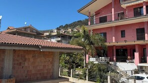 Exterior - Panoramic Sea view Deluxe Apartment in Joppolo (Joppolo)
