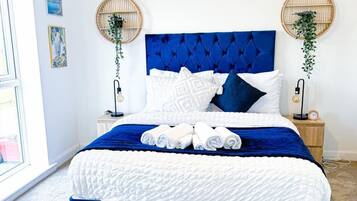 3 bedrooms, WiFi, bed sheets