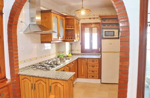 Unclassified image, 3 of 13, button - Apartment El Arco, in Conil. (Conil)