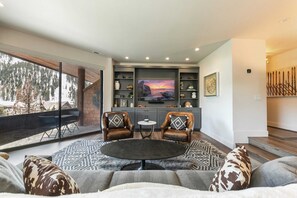 TV, fireplace, offices - Stylish 2BD Condo - Walk to Palisades! (Olympic Valley)