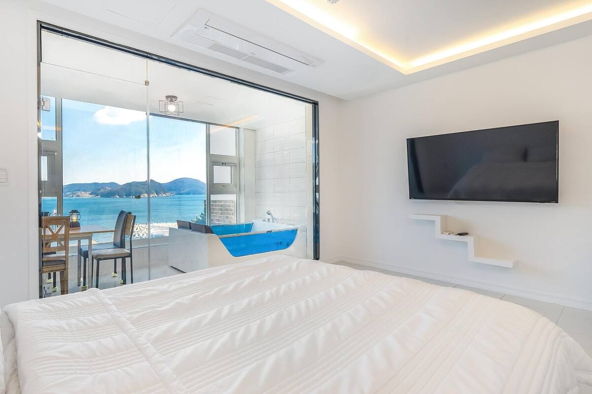 Basic Room, 1 Bedroom (dal net (the second floor,ONLY KOR))