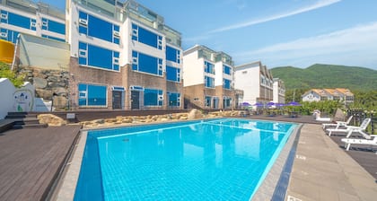 Geoje Badageurigo Pension