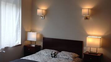 Basic Triple Room | 2 bedrooms, free WiFi
