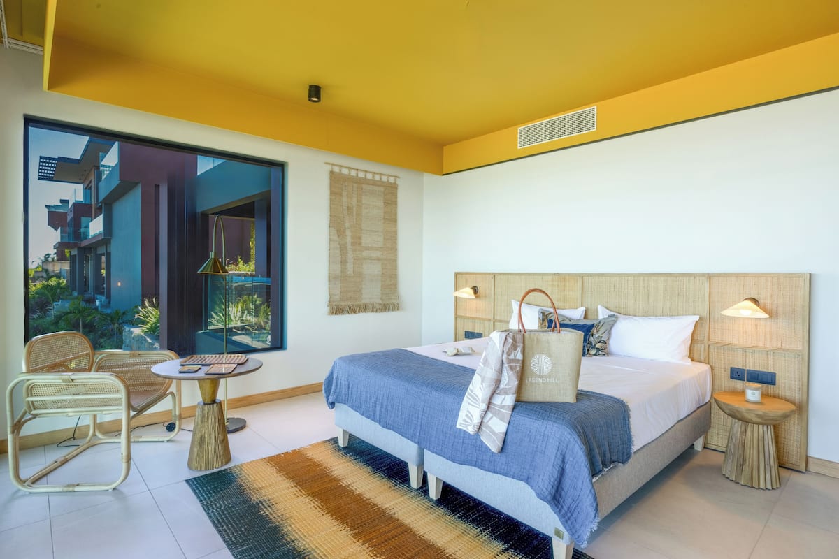 Luxury Room with Oceanview | 3 bedrooms, Egyptian cotton sheets, premium bedding, in-room safe