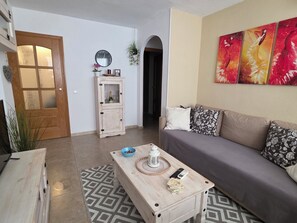 Unclassified image, 5 of 34, button