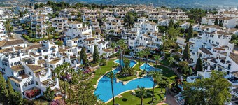 Aldea Blanca Duplex Nueva Andalucía