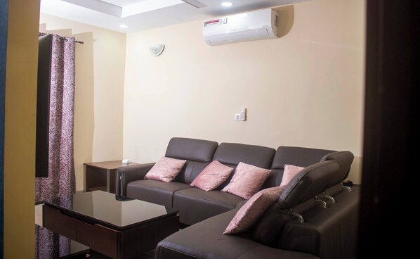 Maison, 2 chambres, fumeur, balcon | Aire de séjour