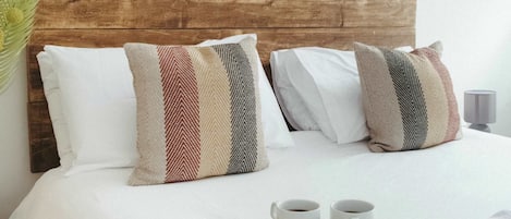 2 Schlafzimmer, Bügeleisen/Bügelbrett, Bettwäsche