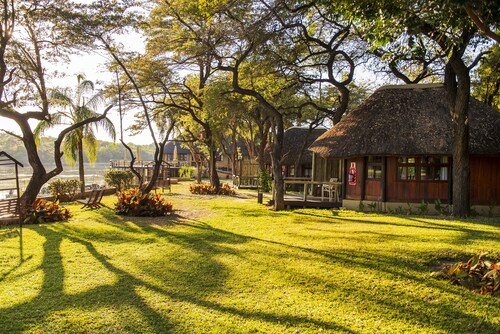 Hakusembe River Camping2Go