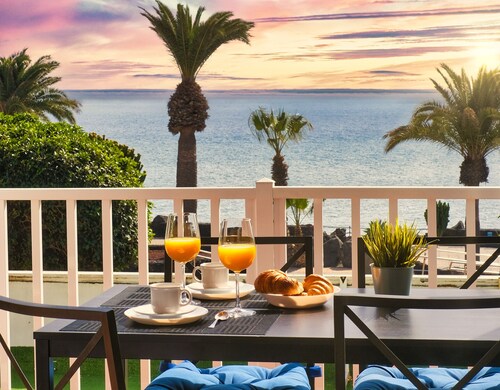 Casa Ramé - Beachfront with AACC By LVH