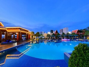 Indoor pool, open 8:00 AM to 8:00 PM, pool umbrellas, pool loungers - Try Palace Resort Sihanoukville (Sihanoukville)