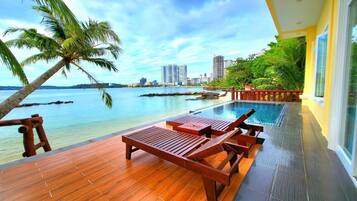 Private pool