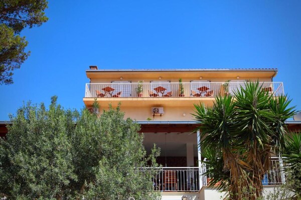 Room-plava Laguna Bed And Breakfast - Hvar