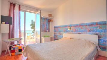 8 bedrooms