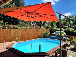 Outdoor pool - La Petite Grange, à 5minutes de Montignac-lascaux (Valojoulx)