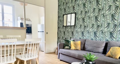 en Centre Ville , Proche des Commerces et du Vieux Bassin, Stationnement Facile