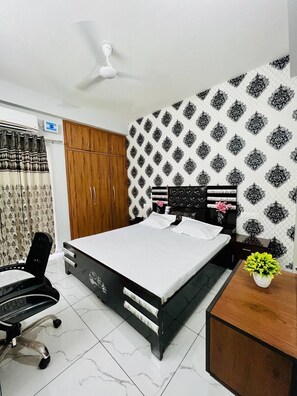 2 室のベッドルーム、WiFi、ベッドシーツ