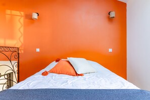 4 chambres, accès au Wi-Fi (inclus), literie fournie