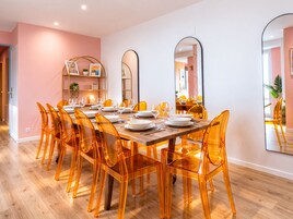 Design Townhome | Dining room