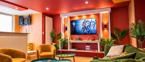 Design Townhome | Living area