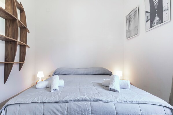 Casa geminada standard, vários quartos (1 Le Perle Di Stintino) | 2 quartos, ferros/tábuas de passar roupa, Wi-Fi de cortesia