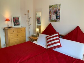 1 Schlafzimmer, Bügeleisen/Bügelbrett, Internetzugang