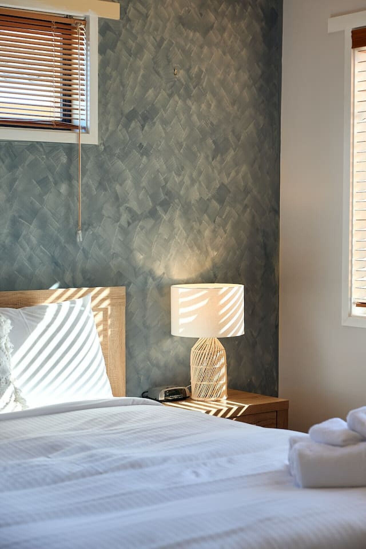 3 多间卧室、熨斗/熨衣板、WiFi、床单