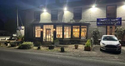 The Penruddocke Arms Double or Twin Room with Private Bathroom