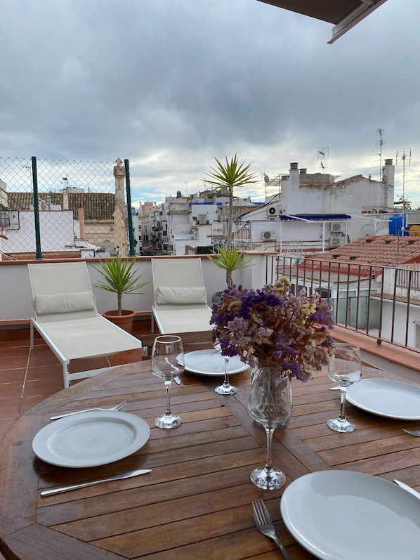 Servei de restauració a l'aire lliure