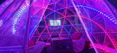 Rosa Linda- Luxe Rmntic Studio W Terrace