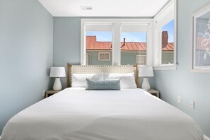 12 Schlafzimmer, Bügeleisen/Bügelbrett, WLAN, Bettwäsche