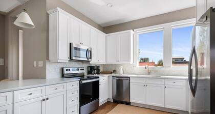 3 Luxury Houses w/ Patios | 1 Block from King St