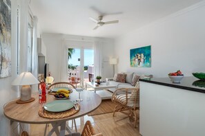 TV - Las Palmas 2A - El Oasis de Capistrano! (Nerja)