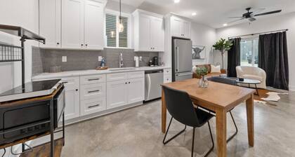 Creole House*KING bed*Relax in Cajun Comfort!