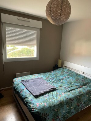 2 chambres, Wi-Fi gratuit, draps fournis